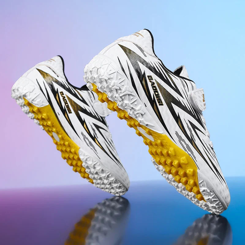 New Kid Professional Football Boots Soccer Shoes Match Boys Sports Shoes Comfortable Sneakers Match Outdoor Non-Slip Unisex
