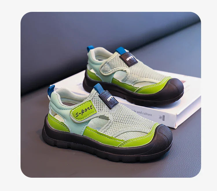 Unisex Children’s Sports Sandals 2026 New Summer Kids Barefoot Beach Shoes Non-slip Comfort Versatile Chic Outdoor Hiking Shoes