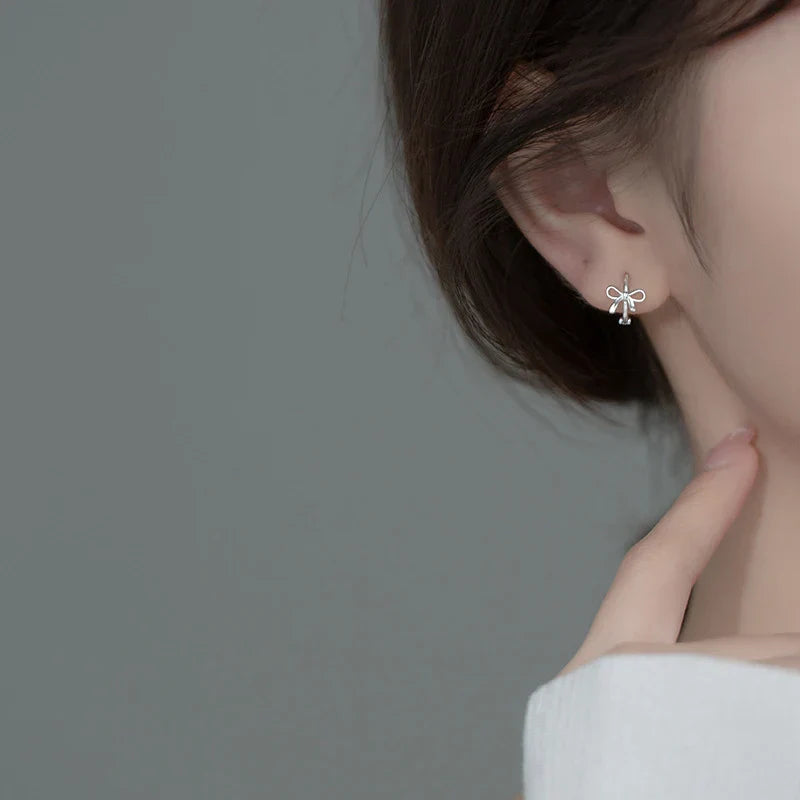 925 Sterling Silver Fashion Simple Bow Huggies Ear Hoop Earrings for Women Cute Girl Romantic Korean Butterfly Jewelry