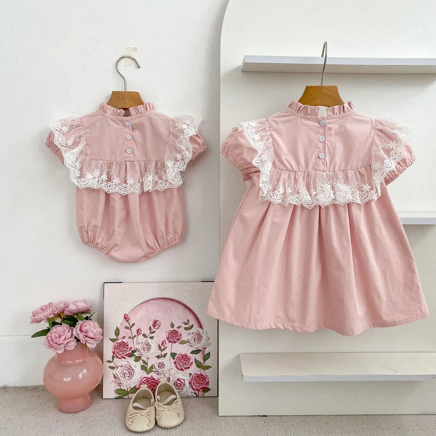 2026 New Summer Sister Clothing Short Sleeved Cotton Embroidery Kids Princess Dress 2-6Y Baby Girl Birthday Party Lace Dress