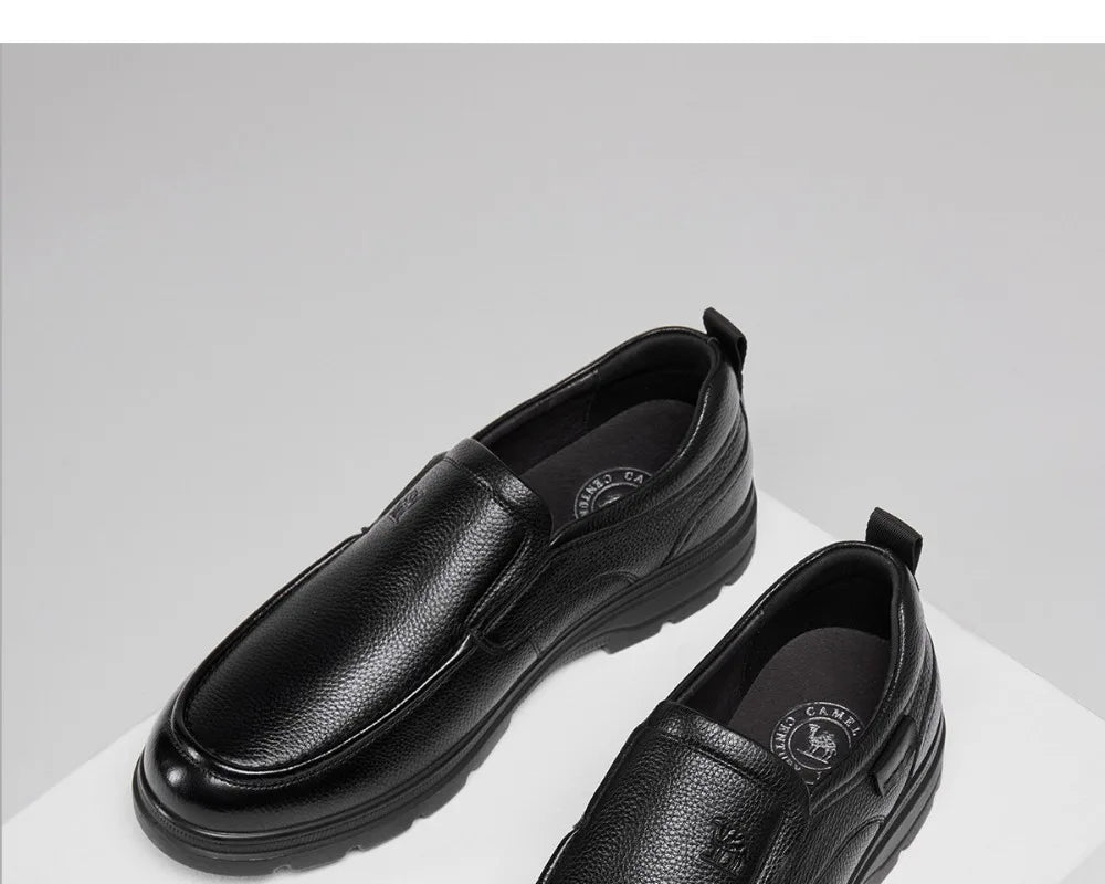 Golden Camel Men's Shoes 2026 New Business Casual Soft Sole Leather Shoes Brand Design Soft Soles Non-slip Velvet Warm Loafers
