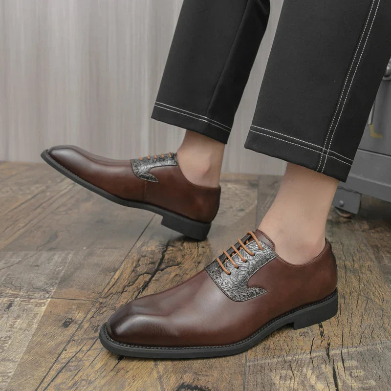 Fashion Designer New Men's Pointed Lace Up Oxford Shoes Male Wedding Dress Homecoming Formal Wedding Footwear