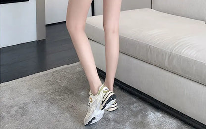 Summer wearing thin contrasting shorts leggings high waisted Barbie safety pants three point no awkward line shark pants for