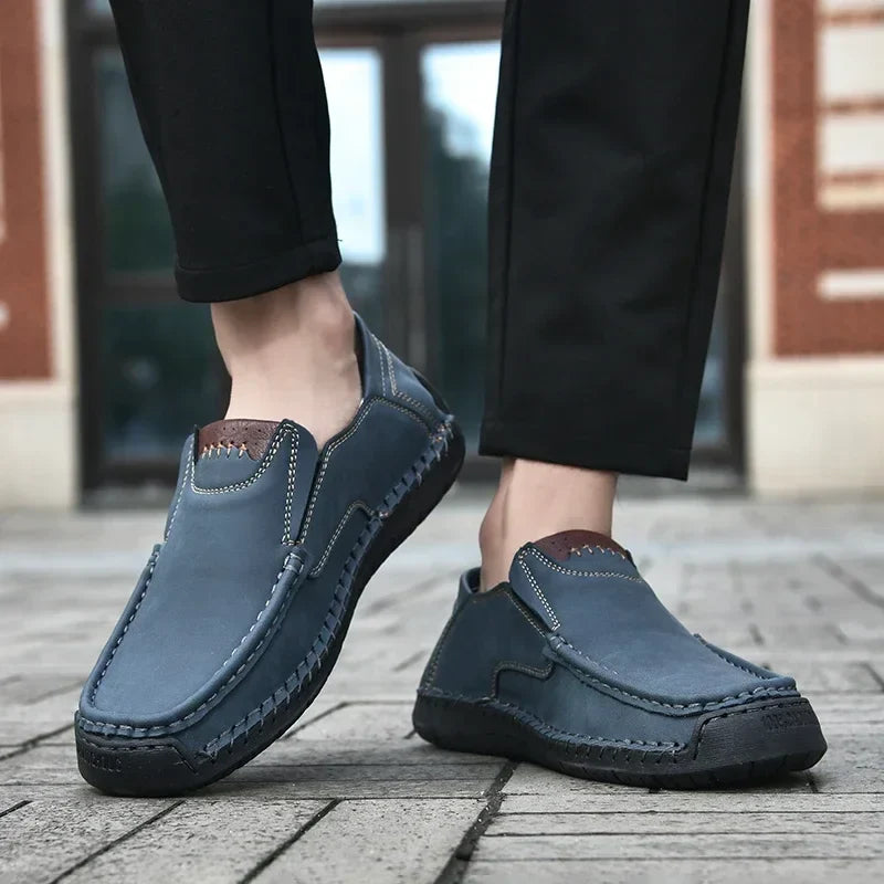 New Soft Men Loafers Slip On Leather Casual Shoes For Men Moccasins Plus Size 38-48 Flats Sneakers Men Handmade Design Man Shoes