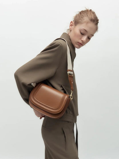 Saddle bag, shoulder bag, popular foreign trade bag, 2024 new wide shoulder strap, diagonal cross armpit, cross-border wholesale