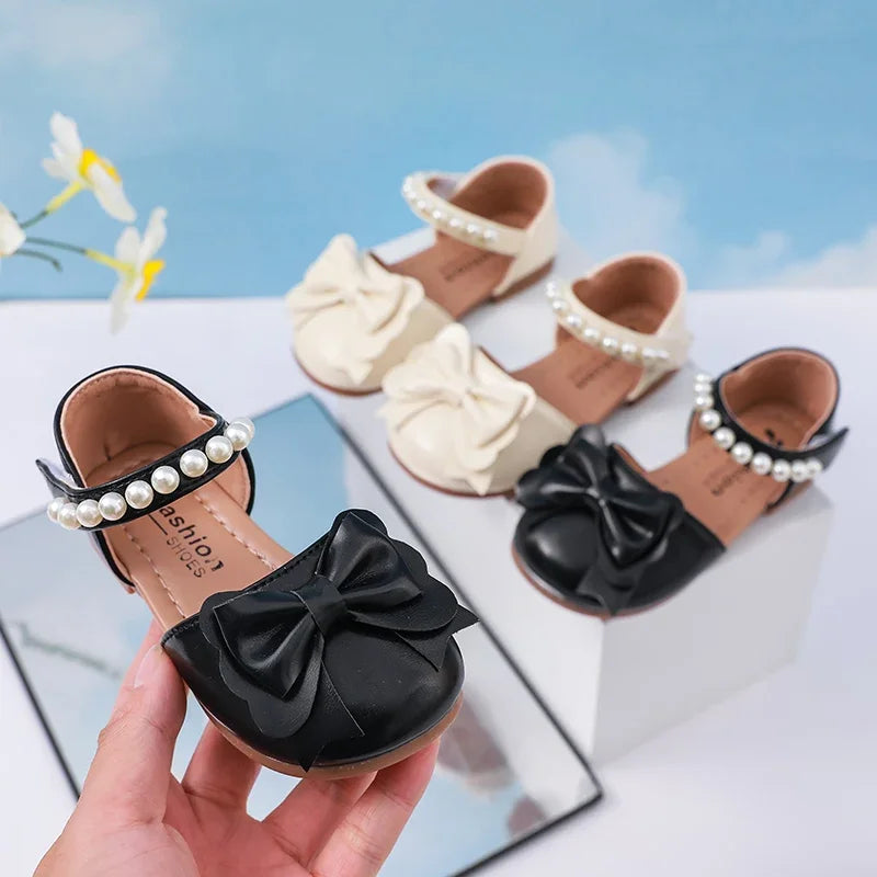 New Children Princess Sandals Sweet Pearl Summer Little Girl Wedding Party Shoes Elegant Fashion Kids Causal Pearl Flat Sandals