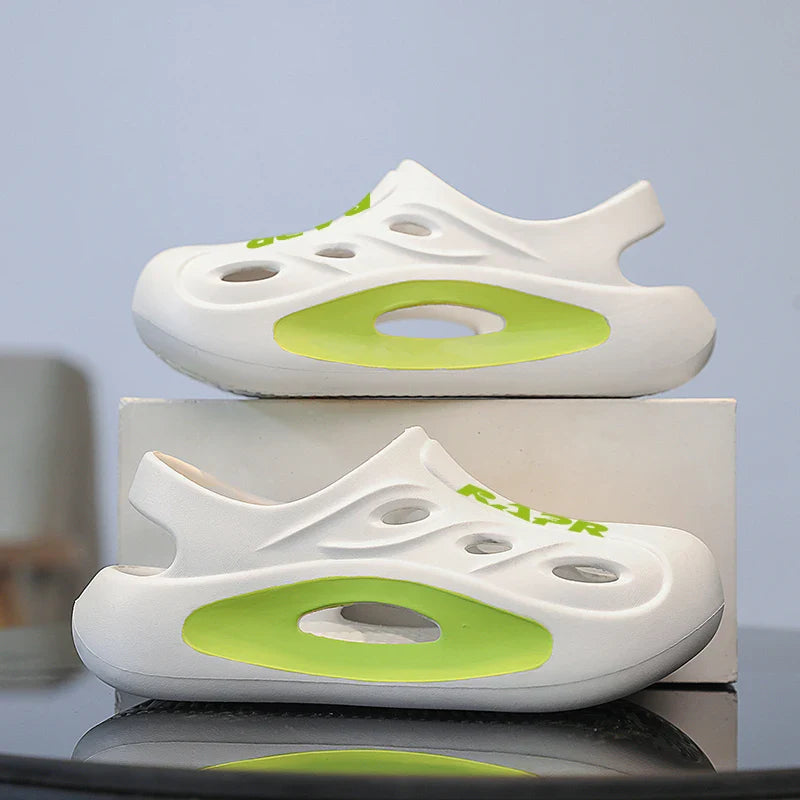 Summer New Children's Shoes Beach Anti-slip Breathable Boy Sandals Fashion Soft Home Children's Sports Shoes 6-12 Years