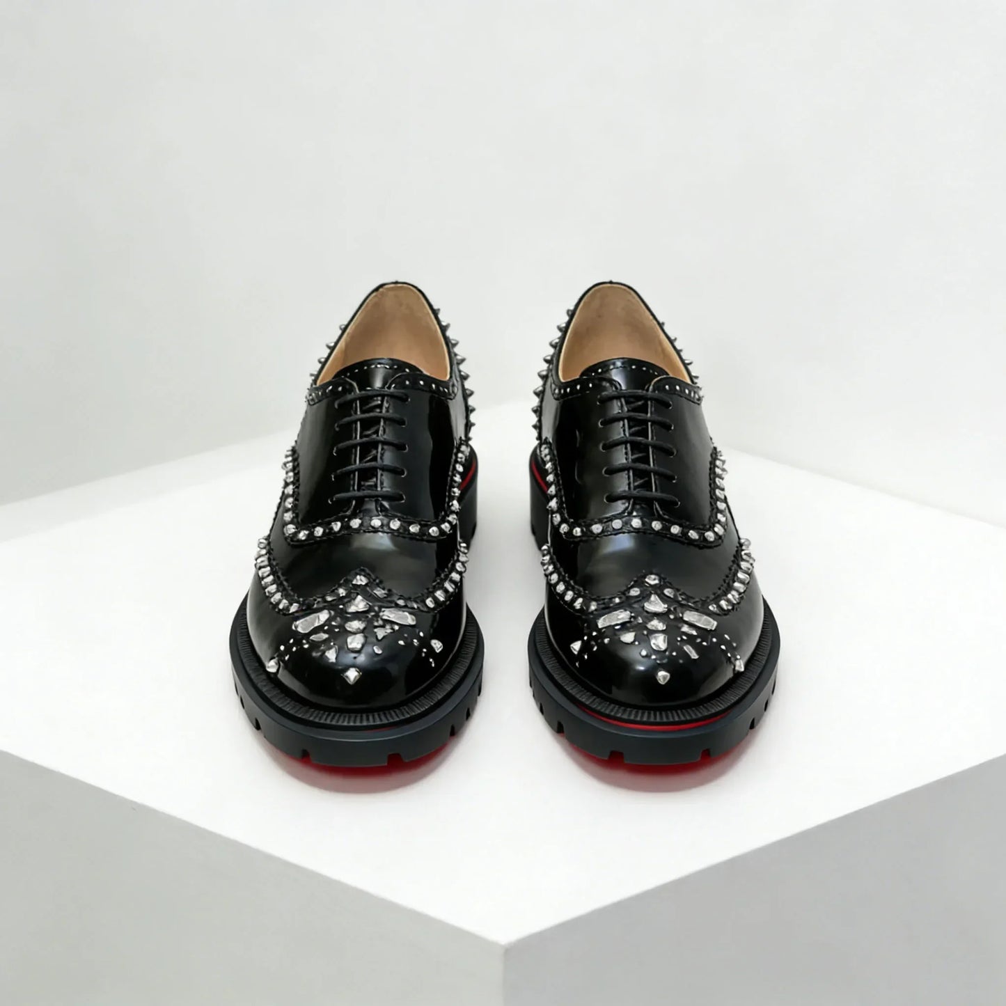 Men's Patent Leather Platform Oxfords Shiny Crystal Rivet Brogue Dress Shoes Luxury Lace-up Formal Business Wedding Party Male F