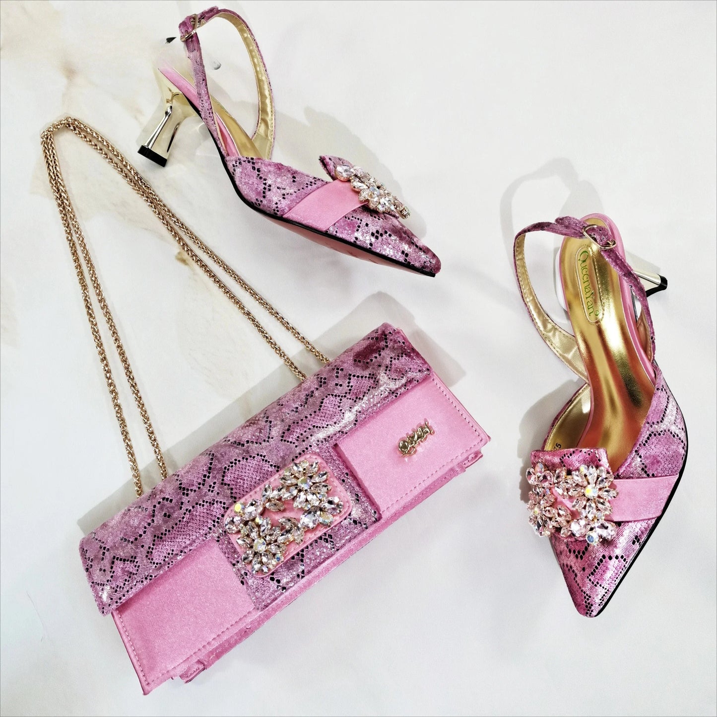 Design Italiano Borboleta Festa Casamento Sandália Bico Fino Slingback com Bolsa Conjunto Dourado