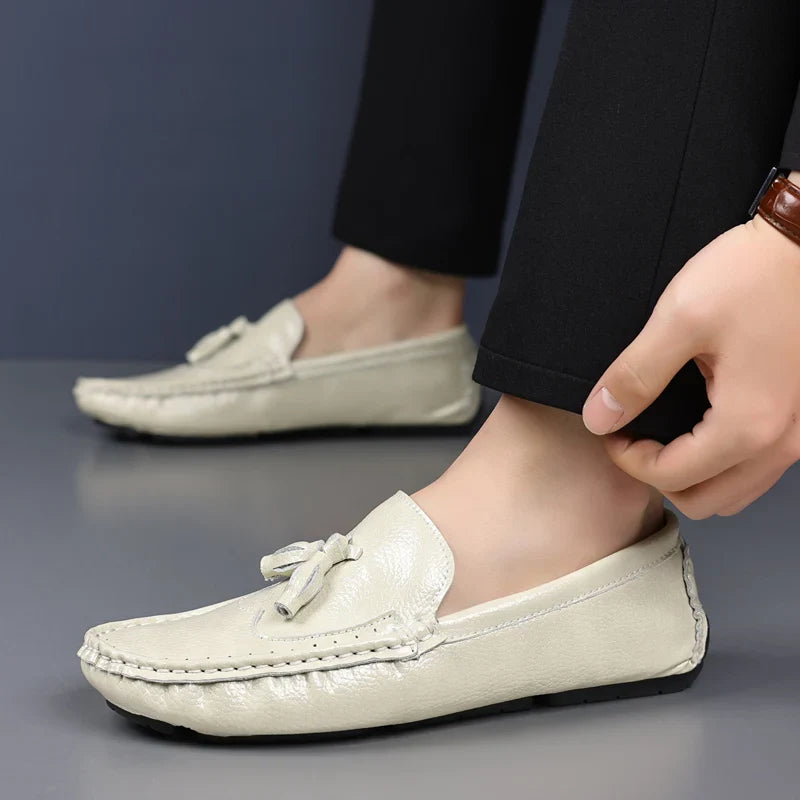 Sapatos Masculinos Loafers Confortáveis Slip-on Mocassins para Dirigir Calçados Masculinos Marca Marrom de Couro Sapatilhas Casuais para Homens