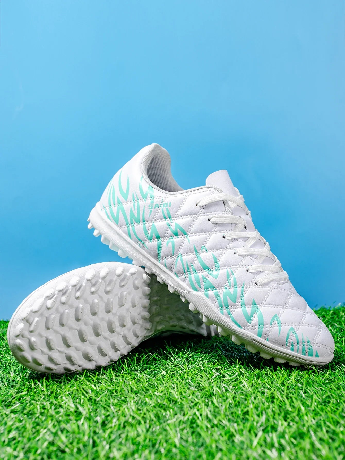 Wear Resistant TF Turf Soccer Boots PU Elastic Fabric Upper Rubber Stable Grip Sole Youth Boys Girls Football Shoes