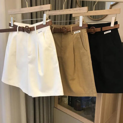 Summer new wide leg shorts Thin cotton A-frame shorts Office ladies classic loose casual zipper shorts for women