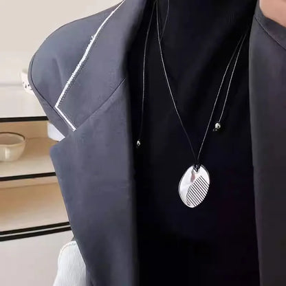 Personality Temperament Comb Pendant Necklace for Women 2024 Trend New Delicate Design Jewelry Fashion Accessories