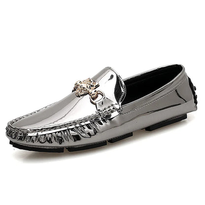 2025 Spring and Summer New Internet Celebrity Glossy Leather Peas Shoes Men's Large Size Slip-On Trendy Fashion Handmade Men's Shoes