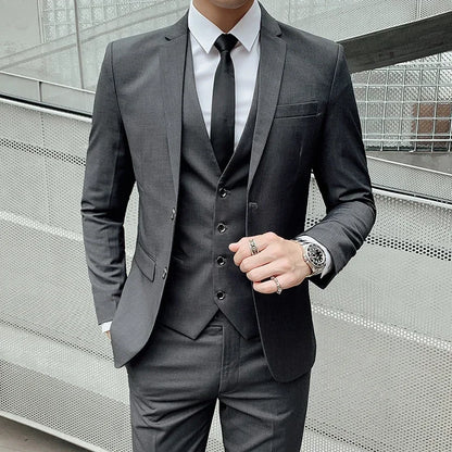 Suit Men's (Blazer+ Vest + Pants) 2025 Business Gentleman Fashionable and Fitted Casual Work Solid-color Wedding Best Man Suit