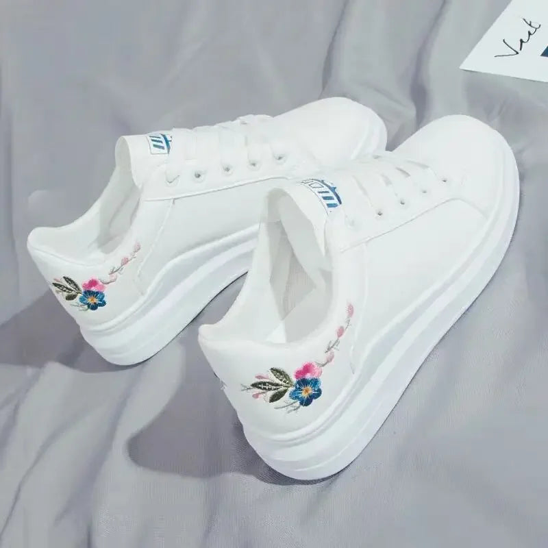 Childs Breathable Leather Panel Shoes Women Solid Color Versatile Kid Shoes Girls Autumn White Shoes Low Top Sports Casual Shoes