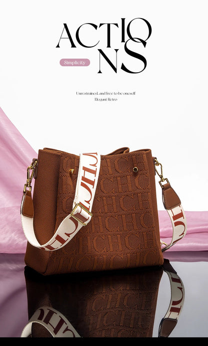 Classic Retro New Solid Color Letter Design Women's Shoulder Bag Fashion Party Multifunctional Occasion Handbag