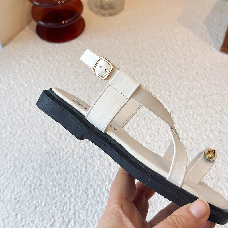 Summer New Kids Beach Sandals Clip-toe Outdoor Girls Roman Sandals School Fashion Cross-tied Children's Flat Sandals Non-slip