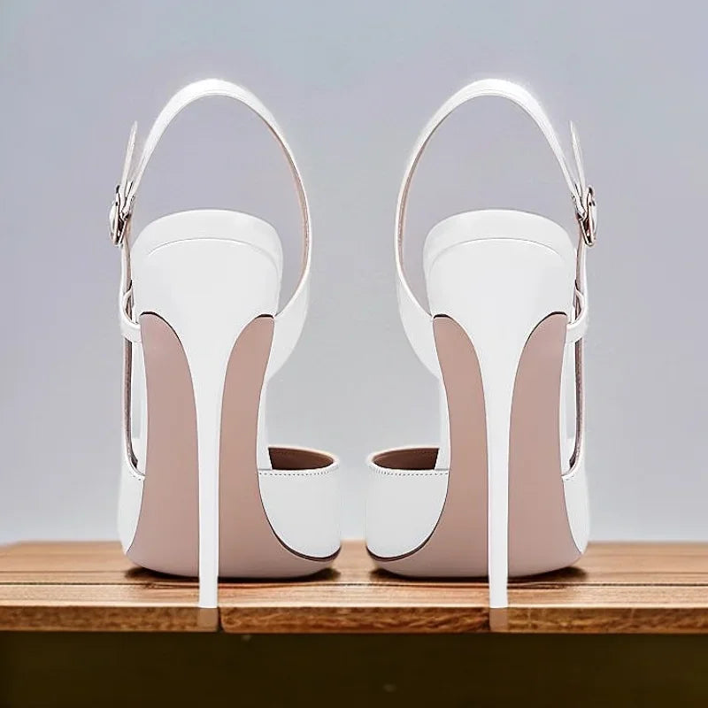 New silver patent leather flat buckle sandals with pointed edges and slim heels, stylish and stylish, worn in the backless style
