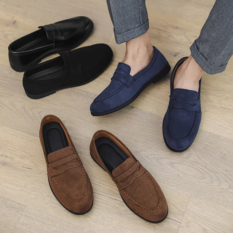 Retro Brown Men's Loafers Comfortable Suede Leather Casual Shoes Man Slip-on Shoes Flat Moccasins For Men zapatos de hombre