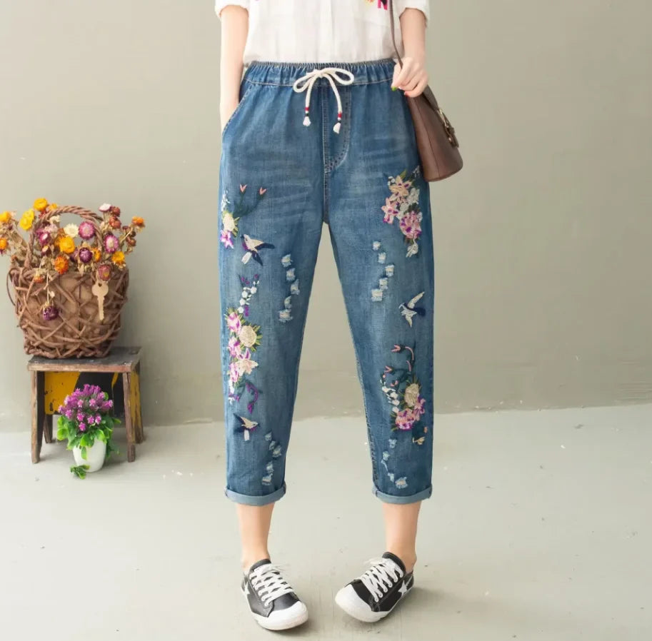 Womens Vintage Floral Loose Denim Pants 2025 Spring Chinese Style Casual Ripped Blue Jeans Holes Elastic Harem Trousers