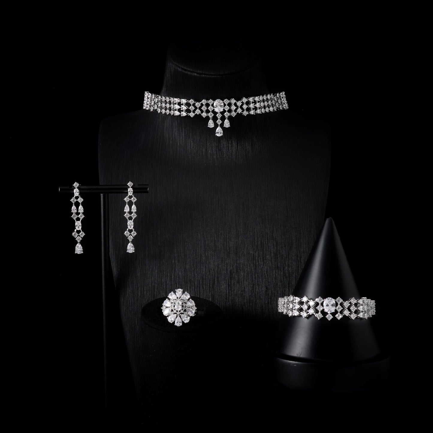 Choker Necklace Sets for Women Cubic Zirconia Bridal Jewellery Set Dubai Saudi Party Engagement Accessory