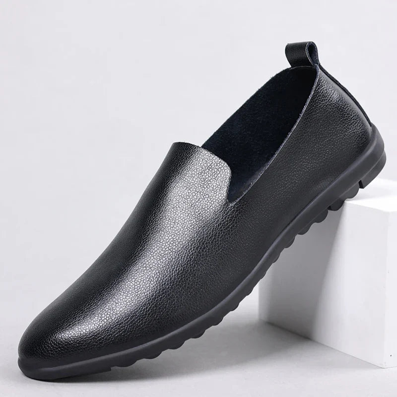 Summer Classic Fashion Mens Outdoor Leather High Quality Casual Shoes Slip on Soft Comfortable Lightweight Footwear