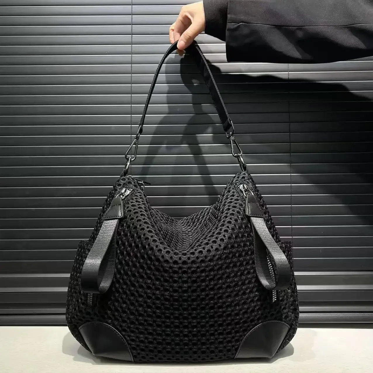Ladies' fashionable and casual nylon mesh shoulder bag with large capacity retro stitching splicing diagonal cross handbag