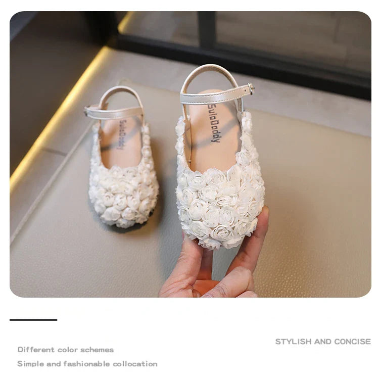 Girls Sandals 2024 Cute Toes Wrapped Flowers Spring New Children Fashion Princess Mary Janes for Party Wedding Shows Simple Cute