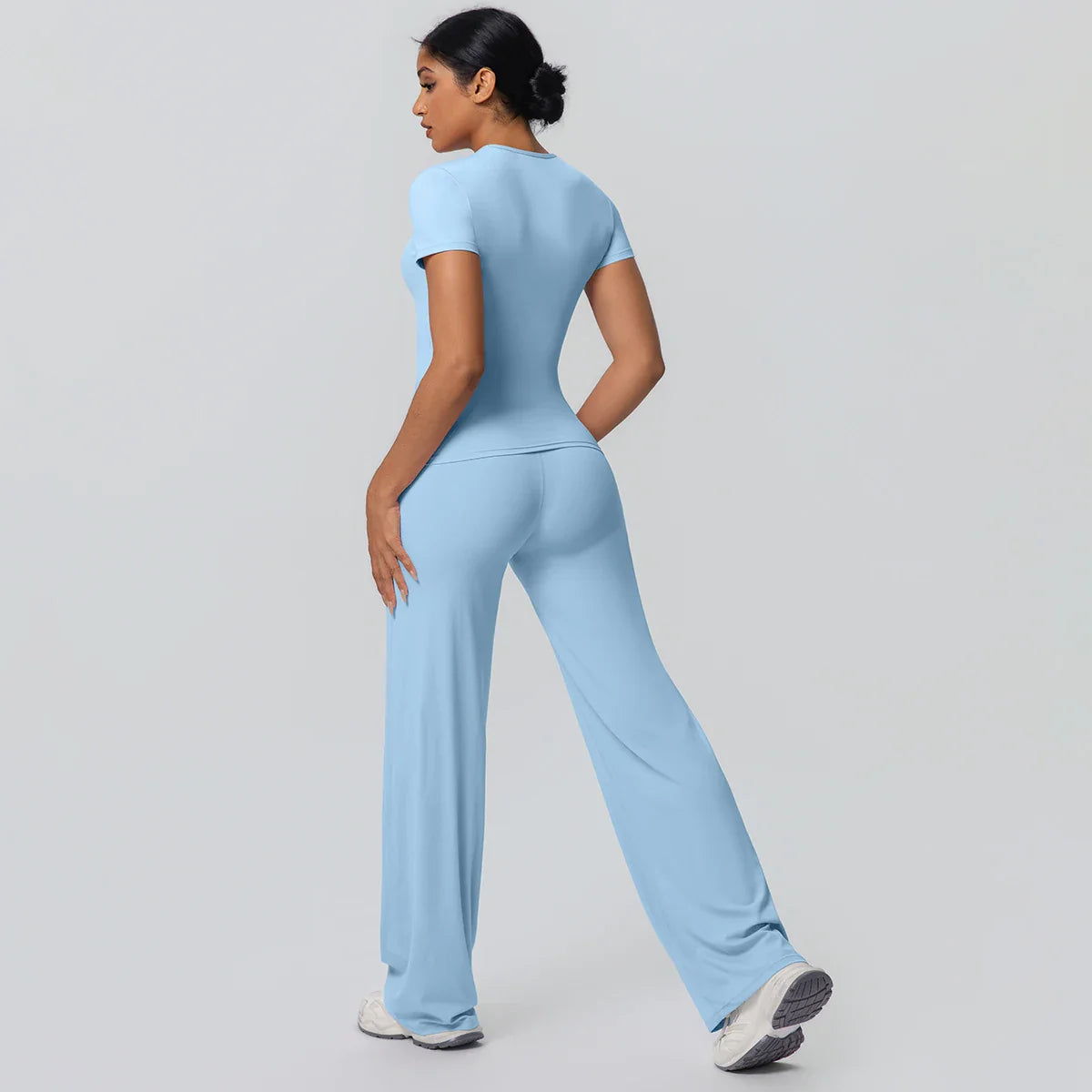 Fitness Sports Workout Yoga Set for Women Naked Feel Slim Casual Workout Top T-Shirt Quick Drying Push Up Running Pants Yoga Set