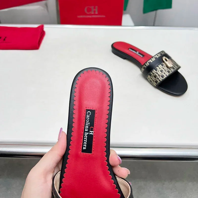 Women's Wearable Beach Slippers Flat Minimalist Letter Printed Designs Niche Women's Commute Vacation Slippers