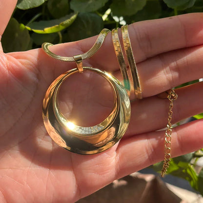 Stainless Steel Exaggerated Punk Big Round O Shaped Pendant Necklace Women Men Chunky Snake Blade Chain Grunge Steampunk Jewelry