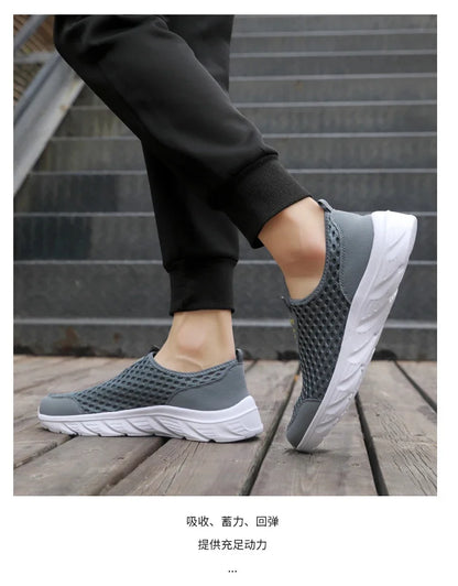 Lightweight Men Casual Shoes Breathable Slip on Male Casual Sneakers Anti-slip Men's Flats Outdoor Walking Shoes Size 39-46
