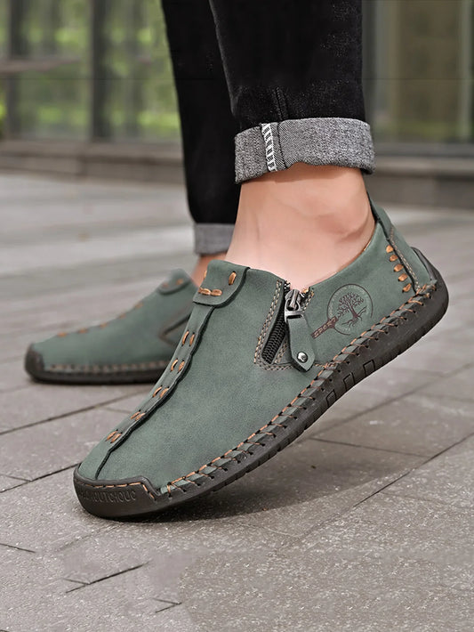 Mocassins Masculinos Vintage Feitos à Mão, Sapatos Casuais Estilosos com Zíper Lateral, Sapatilhas para Uso Diário Todas as Estações, Sapatos Masculinos Confortáveis de Tamanho Grande