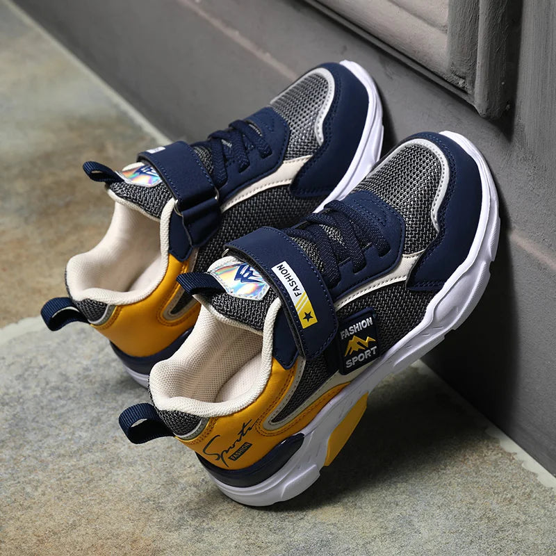 Kids Mesh Running Shoes Fashion Youngsters Teens Casual Walking Students Sneakers Breathable Soft Children Outdoor Sports Tennis