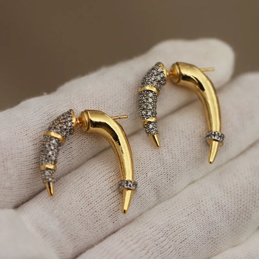 Design Unique Metal Geometric Stud Earrings for Women Fashion Vintage Crystal Earrings Gift