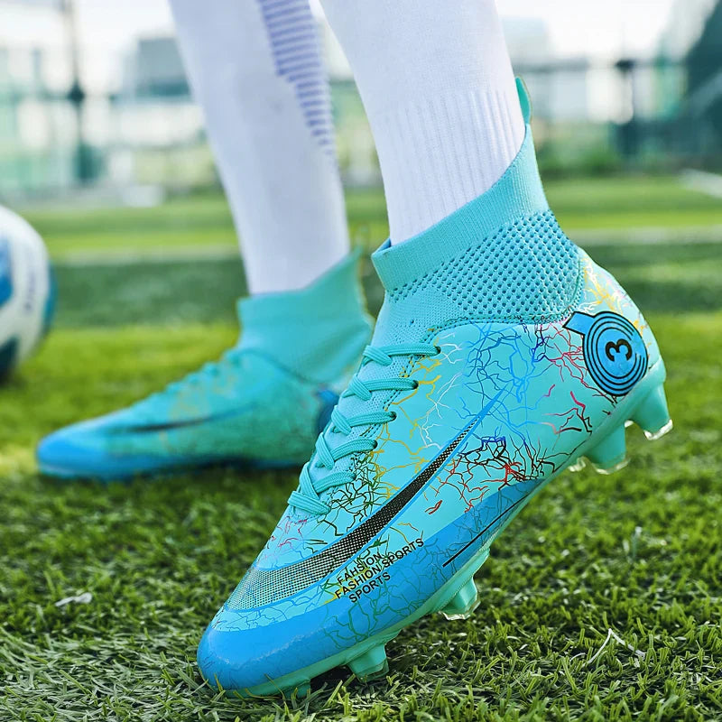 Fashion Men Professional Soccer Shoes Outdoor Cleats Unisex Ultralight Long Spikes Futsal Training Shoes Red Football Boots Men