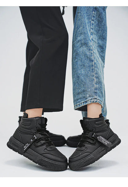 Novos Tênis Casuais de Moda Cano Alto Sapatos de Skate Botas Estudantis Masculinas e Femininas Tendência Resistente ao Desgaste Casais Bicolores