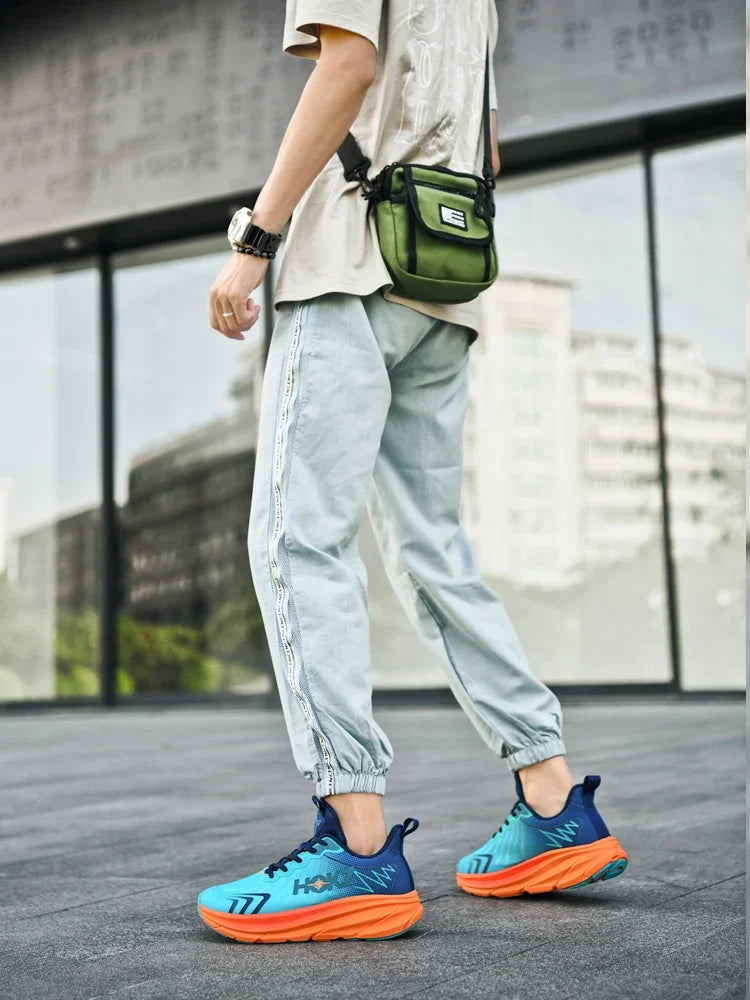Tênis Masculino para Corrida Tênis para Trilha Tênis de Caminhada ao Ar Livre Tênis de Malha Tênis de Corrida Tênis de Luxo Amortecimento Respirável Antiderrapante para Casal Moda