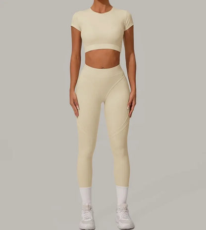 Gym Workout Yoga Fitness Sports Suit Short-sleeved Top Padded-free High-waisted Hip-lifting Trousers Outdoors Leisure Sportswear