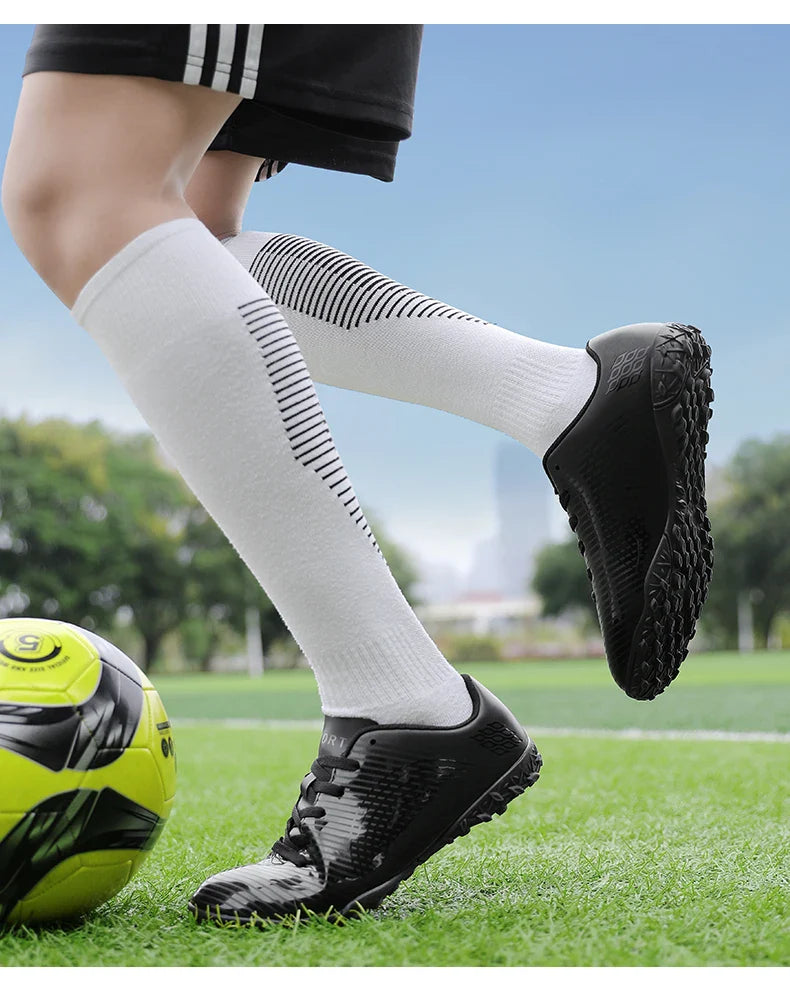 Professional Children Football Shoes Men Kids Soccer Shoes Boys Football Boots EU Size 33-45