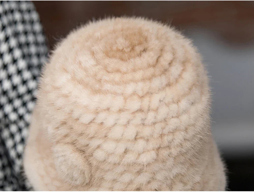 Woman Hat Winter Solid Mink Caps With Flower Natural Mink Fur Hats New Russian Girl Soft Knitting Real Fur Bucket Hats 2026 Warm