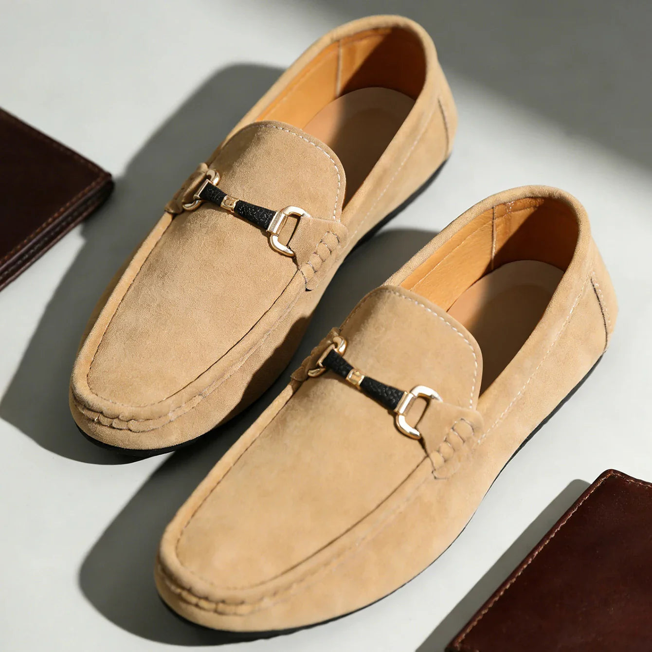 Classic Suede Leather Shoes Men Slip On Loafers Preppy Lightweight Breathable Wallking Driving Shoes Comfort Casual Men Sneakers