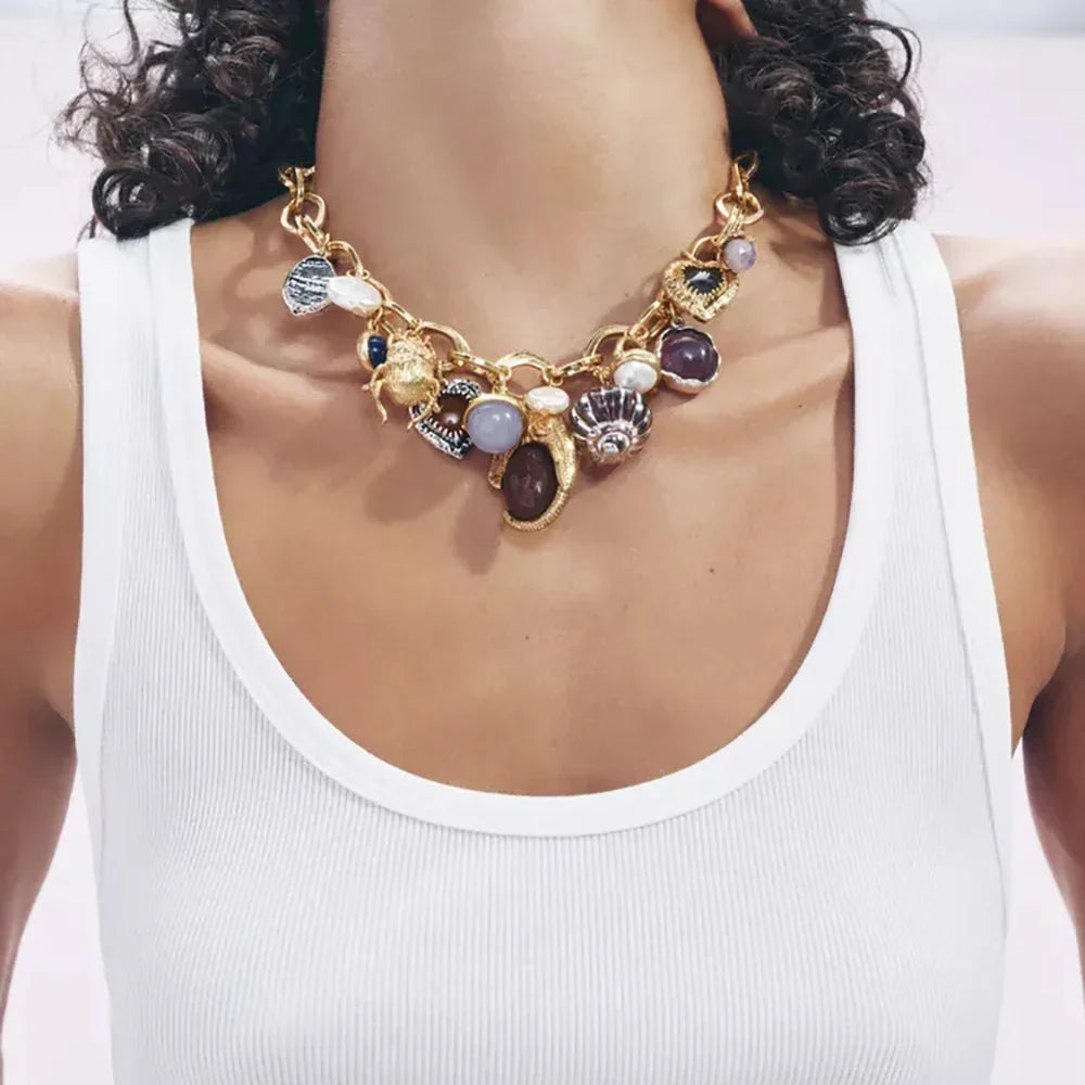 ZAA Luxurious Animal Jewelry Pendant Necklace and Earrings Set, Bohemian Resin Gemstone Necklace, Party Jewelry
