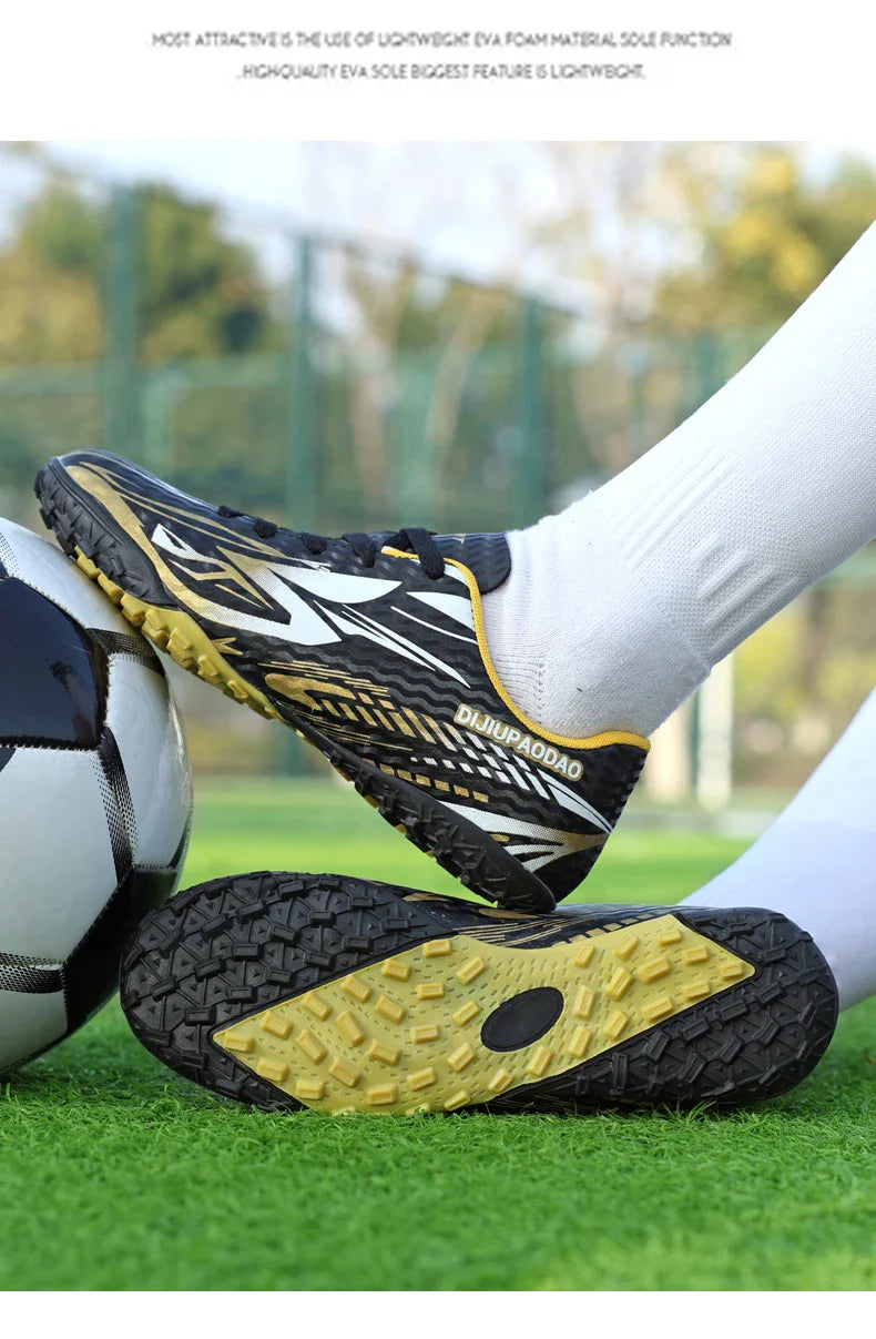 Outdoor Children's Football Shoes Low-cut Kids Soccer Shoes Sports Shoes Comfy Non-Slip Training Shoes For Boys Futsal Sneakers