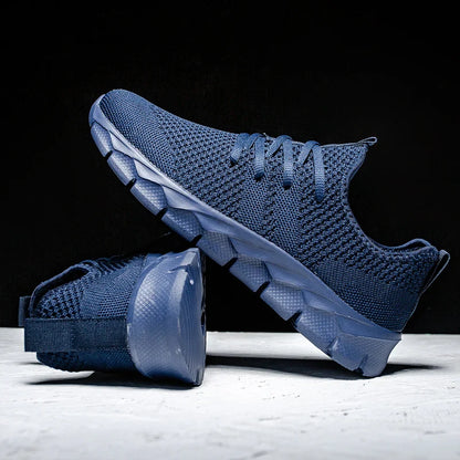 Men's shoes Four Seasons new plus size Flying weaving Lightweight Breathable Casual Sports Shoes Soft Sole Outdoor Running Shoes