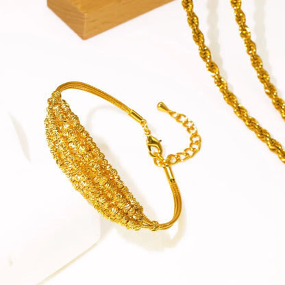 Exclusivo conjunto de joias de casamento folheadas a ouro brasileiro, colar de contas de cobre de alta qualidade, pulseira multicamadas e brincos.