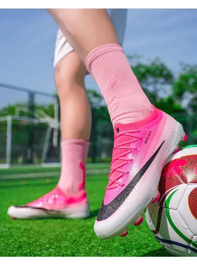 New Men Football Boots Futsal Cleats Unisex Soccer Shoes Hot Sale High-quality Professional Women Ultralight TF/FG Sneakers