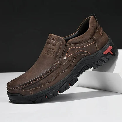 Sapatos Masculinos de Couro Artesanais Casuais para Uso ao Ar Livre Loafers Masculinos de Couro Mocassins Sapatos de Caminhada Antiderrapantes
