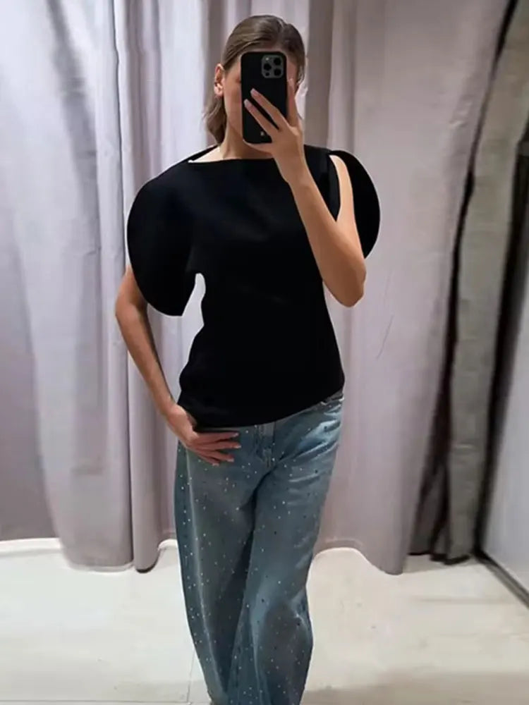 Women Vintage Black Short Puff Sleeve Shirts O Neck Asymmetrical Hem Blouse 2026 Spring Trend High Street Lady Chic Tops
